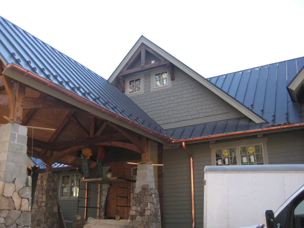 Craftsman Roofing team delivering quality roofing work in Beacon Woods